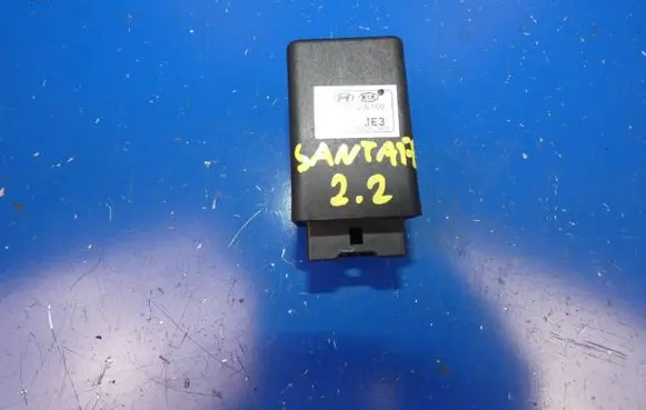 Hyundai Grand Santa Fe NC Hazard warning light relay 952402W100