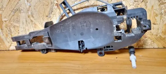 BMW X5 E70 Rear door exterior handle/bracket 51217137054