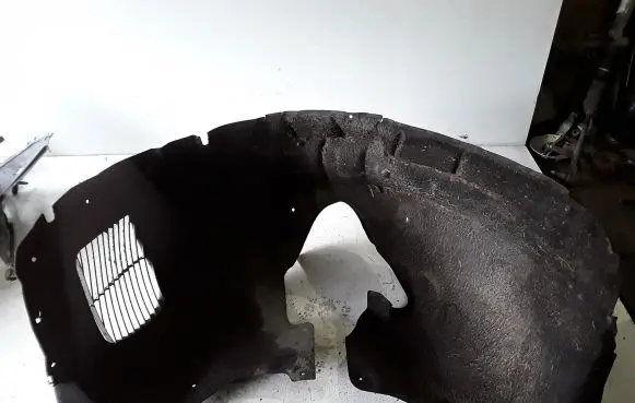Audi TT Mk1 Front wheel arch liner splash guards