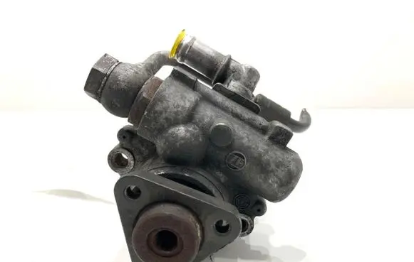 Audi A6 S6 C6 4F Power steering pump