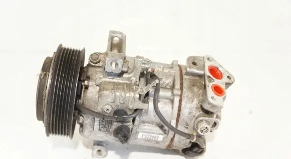 Nissan Qashqai Air conditioning (A/C) compressor (pump) 926004EB1A