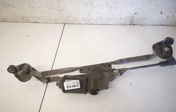 Toyota Avensis T250 Front wiper linkage and motor 