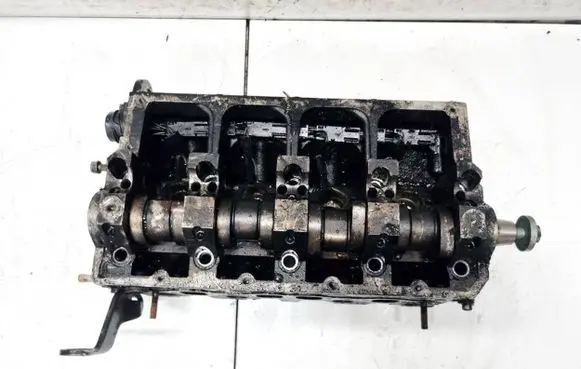 Engine head