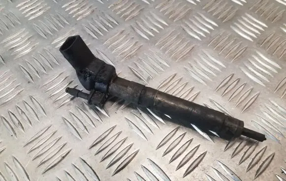 Mercedes-Benz ML W164 Fuel injector A6420700587 0445115027