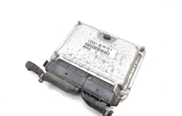 Audi A3 S3 8L Engine control unit/module 06A906032R 0261206438