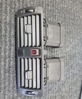 Volvo V50 Dash center air vent grill 505068