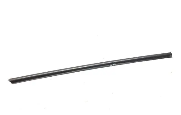 Jaguar XK8 - XKR Front door glass trim molding HJA5707AAXXX