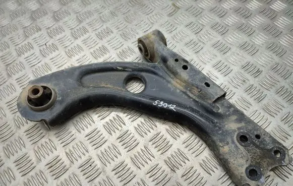 Peugeot 308 Front lower control arm/wishbone