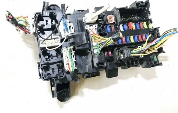 Suzuki Grand Vitara II Fuse box set
