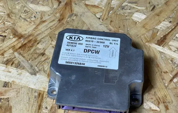 KIA Sorento Airbag control unit/module 959103E060