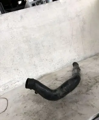 Volvo S60 Air intake duct part