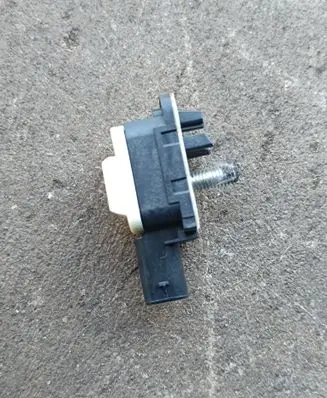 BMW 4 F32 F33 Airbag deployment crash/impact sensor 65779217711 9217711