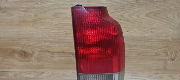 Volvo V70 Rear/tail lights 9154498