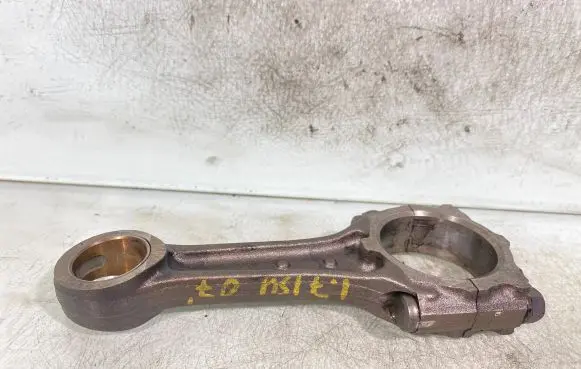 Opel Astra H Connecting rod/conrod 