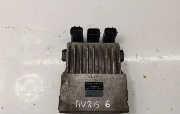 Toyota Auris 150 Fuel injection control unit/module 8987120070 1310001371