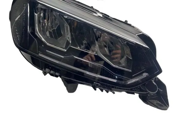 Peugeot 208 Headlight/headlamp 9833036180 90200108