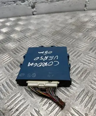 Toyota Corolla Verso AR10 Combustion control unit/module 896180F020