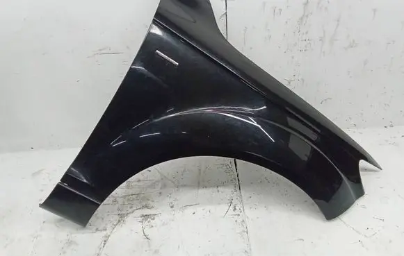 Audi Q7 4L Fender