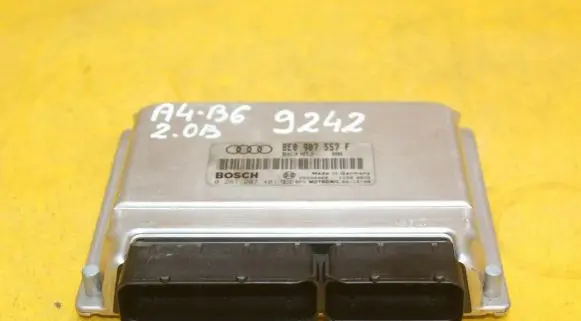 Audi A4 S4 B6 8E 8H Engine control unit/module ECU 8E0907557F