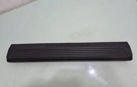 Mitsubishi Pajero Front sill trim cover 