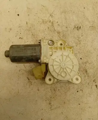 Mercedes-Benz E W211 Front door window regulator motor A2118203042 993627101
