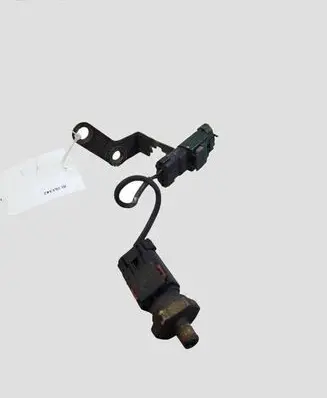 Jeep Cherokee KJ Oil pressure sensor 38149C