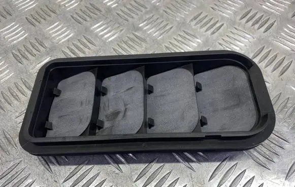 Cupra Born Quarter panel pressure vent 7N0819465F