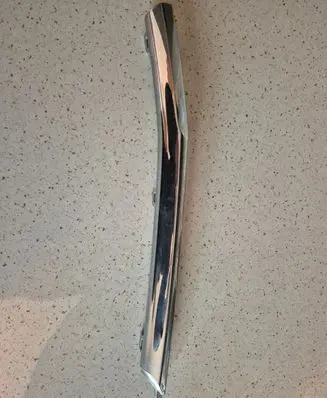 Suzuki SX4 Front bumper upper radiator grill 84M1L