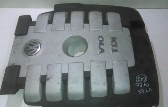 Volkswagen Touareg I Engine cover (trim) 07Z103935H