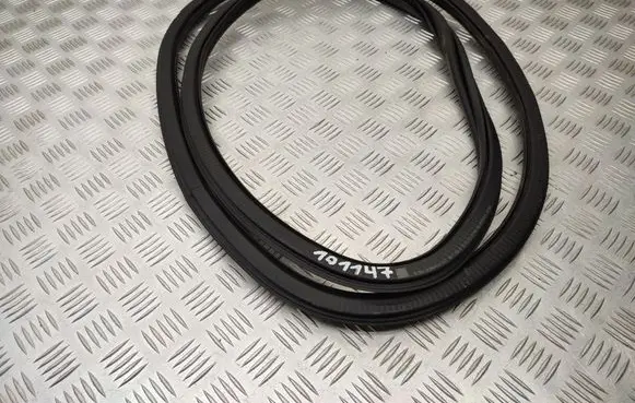 Skoda Scala Front door rubber seal 657867366F