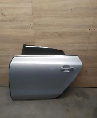 Audi A7 S7 4G Rear door