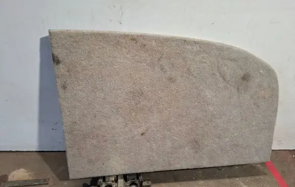 Trunk/boot floor carpet liner