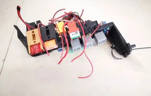Skoda Superb B5 (3U) Fuse box set 8d1937545