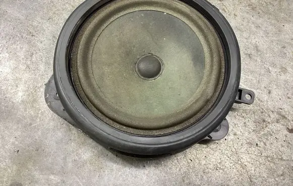 Audi A3 S3 8P Front door speaker 8P0035411 7606500214