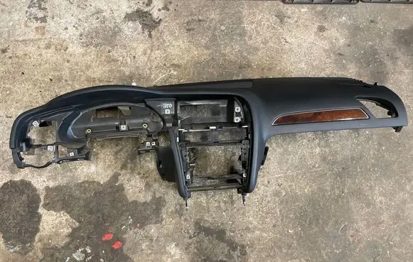 Audi A4 S4 B8 8K Dashboard 8K1857041 8K1857069