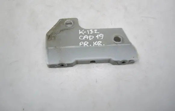Volkswagen Caddy Fender mounting bracket 2K5810333