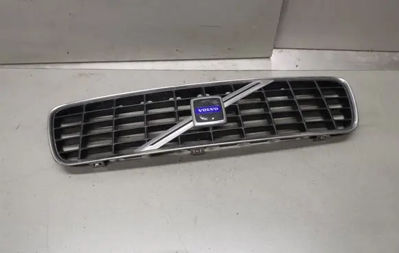 Volvo S60 Front bumper upper radiator grill 9190740