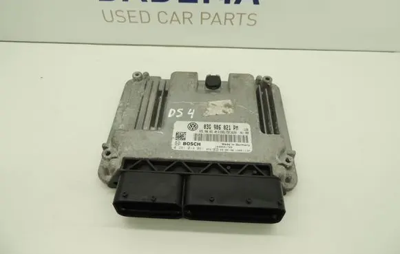 Volkswagen Golf V Engine control unit/module 03G906021PM 0281014061
