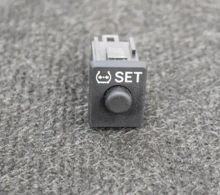 Lexus RX 450H Other switches/knobs/shifts 15A257