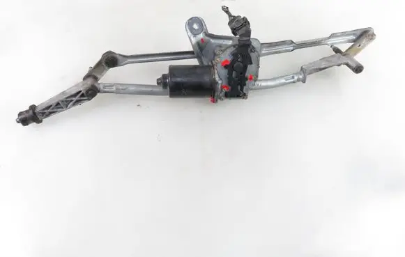 Volvo S60 Front wiper linkage 8624239