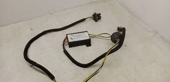 Mazda CX-7 Tow bar trailer control unit/module 00008EM04A P0602