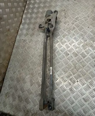 Front wiper linkage and motor