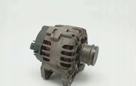 Volkswagen PASSAT B5 Generator/alternator 5907911302276