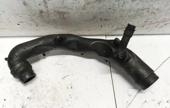 Skoda Octavia Mk2 (1Z) Intercooler hose/pipe 1k0129654s