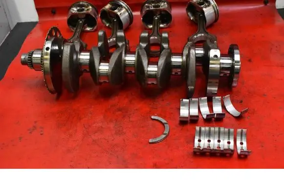 Suzuki Grand Vitara II Crankshaft 