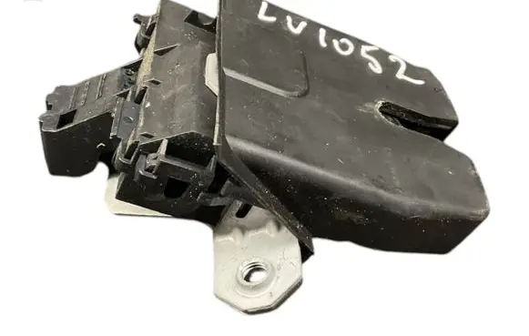 Ford Focus Tailgate/trunk/boot lock/catch/latch 8M51R442A66DA 234512