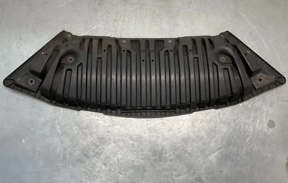 Mercedes-Benz C W204 Front bumper skid plate/under tray A2045200723
