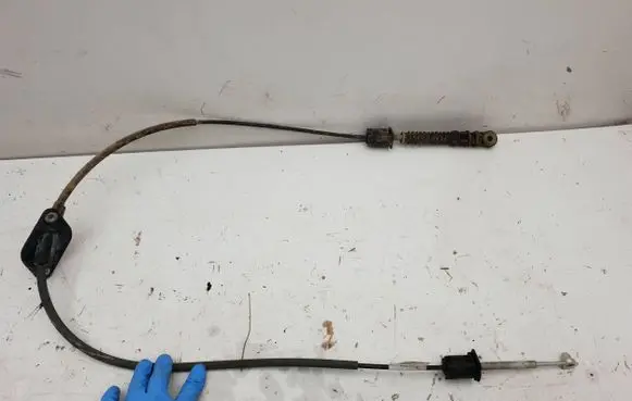 Volvo XC90 Gear shift cable linkage 30759432