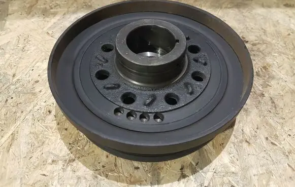 Hyundai Tucson TL Crankshaft pulley 231242F000 231242F602 231242F010