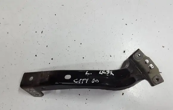 Skoda Citigo Fender mounting bracket 